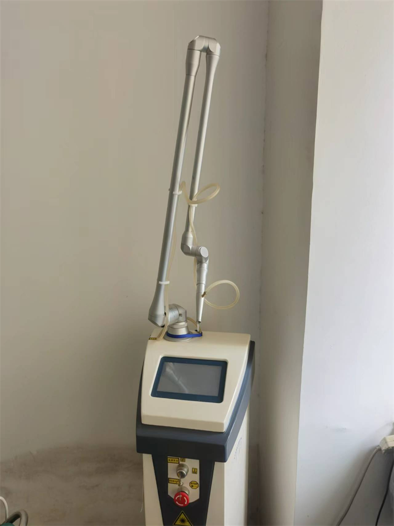 超脈沖二氧化碳激光治療儀